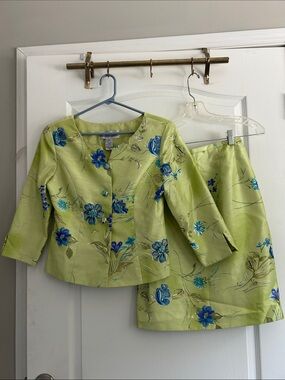 Jessica Howard Lime Green Floral Jacket & Skirt Set